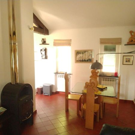 Villa Maia Neirone ภายนอก รูปภาพ